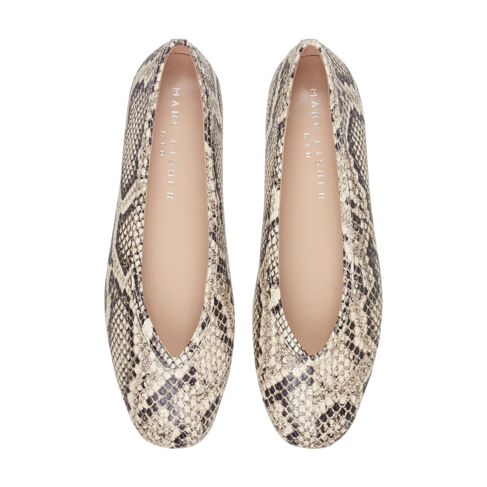 Gradi Leather Ballet Flat - Snake Printed Leather / Marc Fisher For Sale