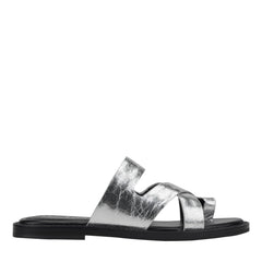 Genella Flat Leather Sandal - Silver Leather / Marc Fisher Online