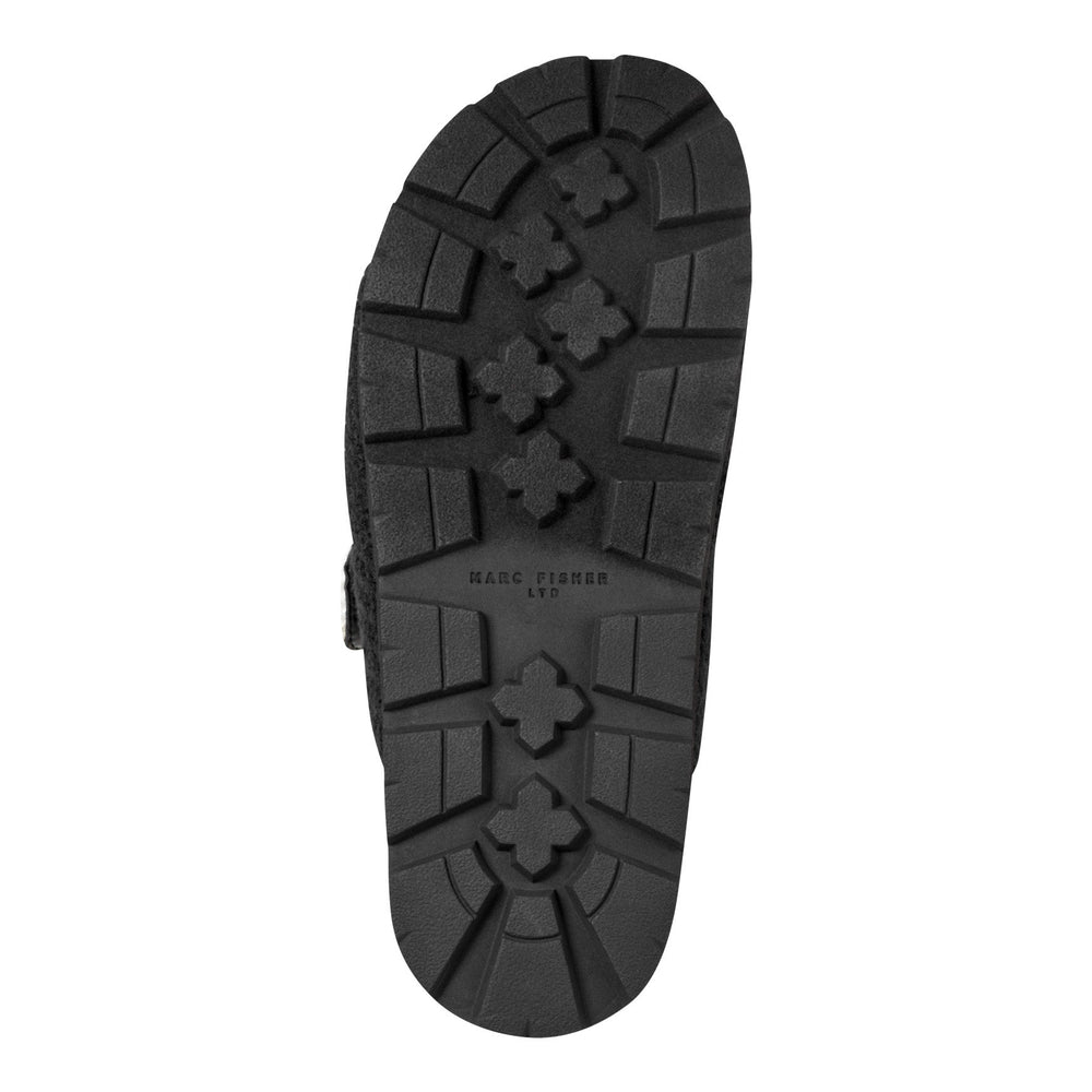Brinleys Footbed Sandal - Black/Cream / Marc Fisher Outlet