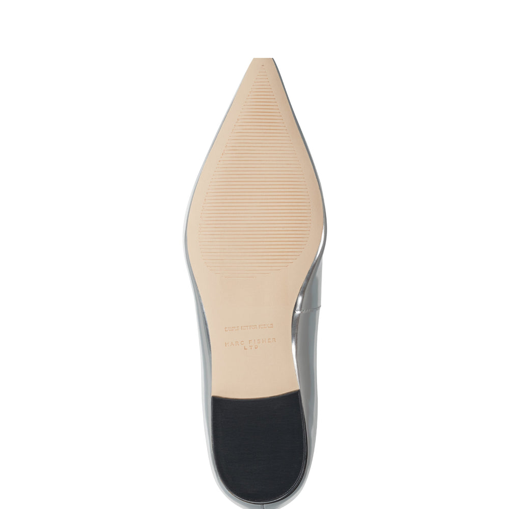 Trella Leather Mary Jane Flat - Silver Metallic / Marc Fisher Online