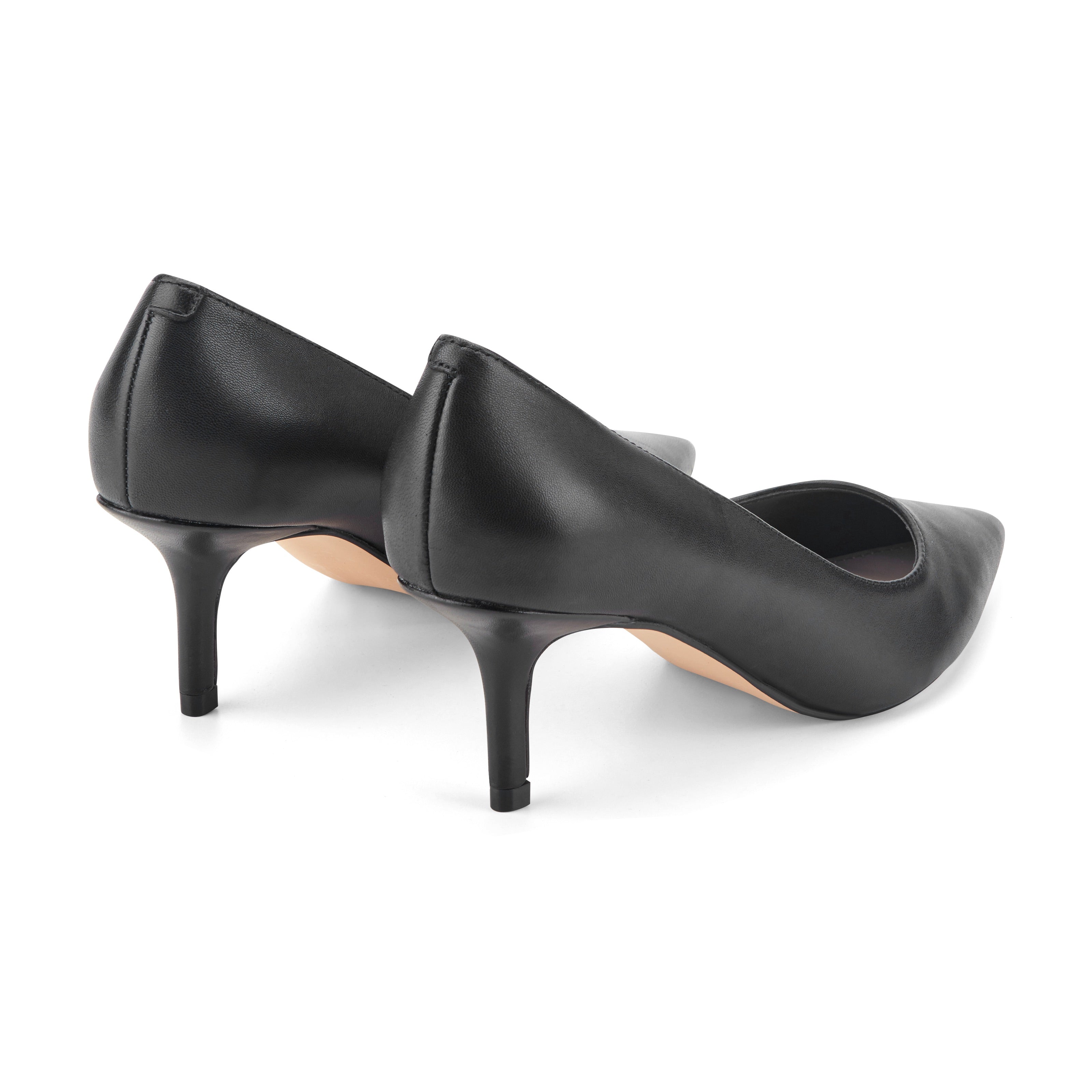Alola Pump - Black Leather / Marc Fisher Online