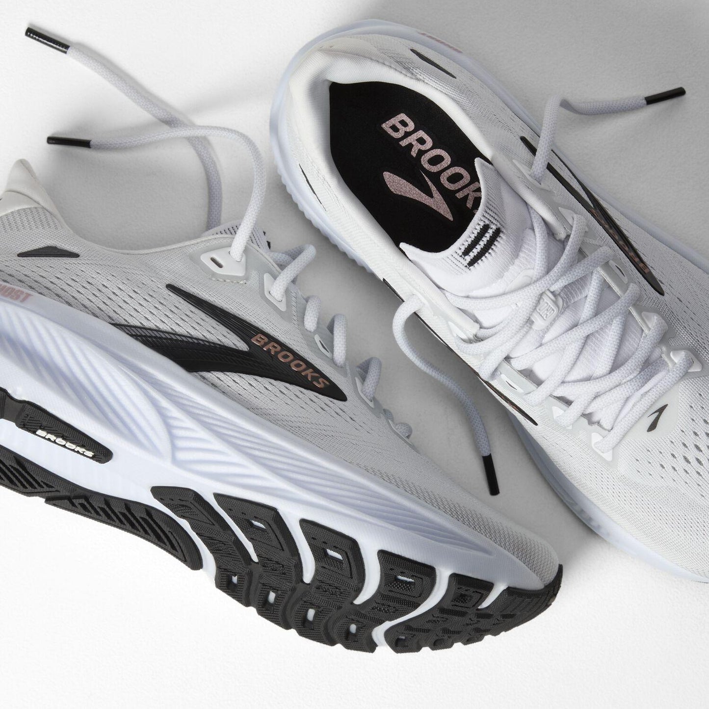 Brooks Running Ghost 18