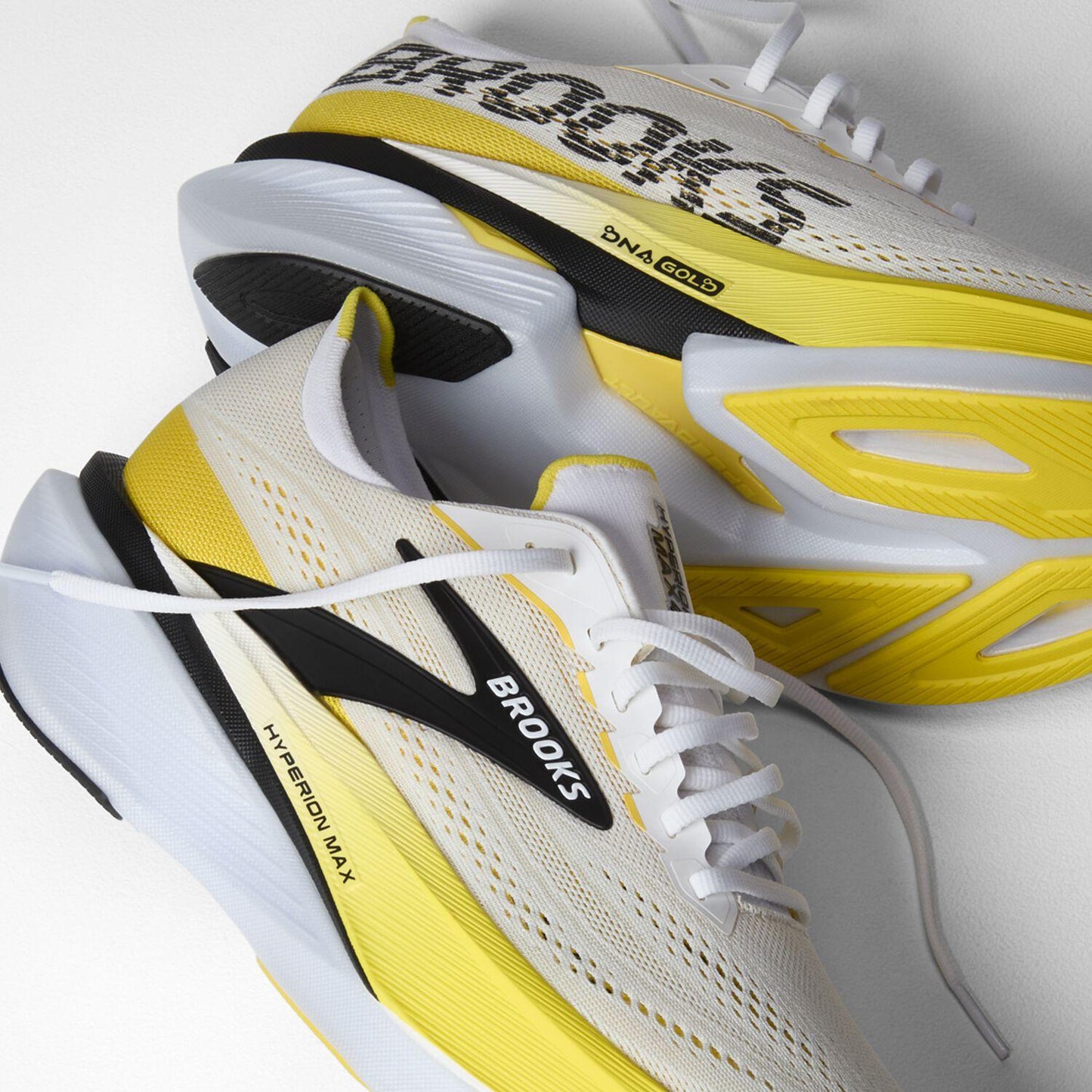 Brooks Running Hyperion Max 4