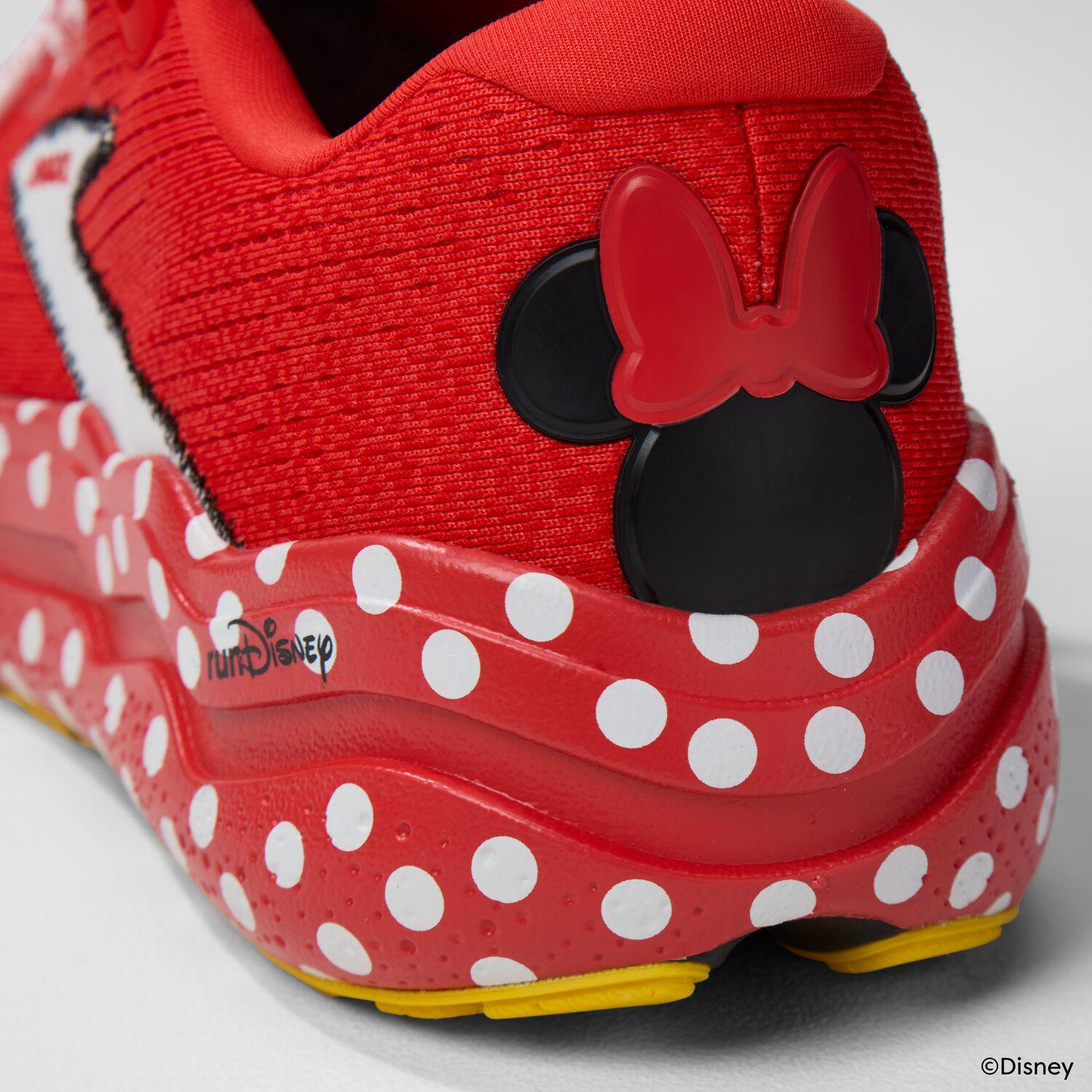 Brooks Running Ghost Max 2 Minnie Mouse Womens