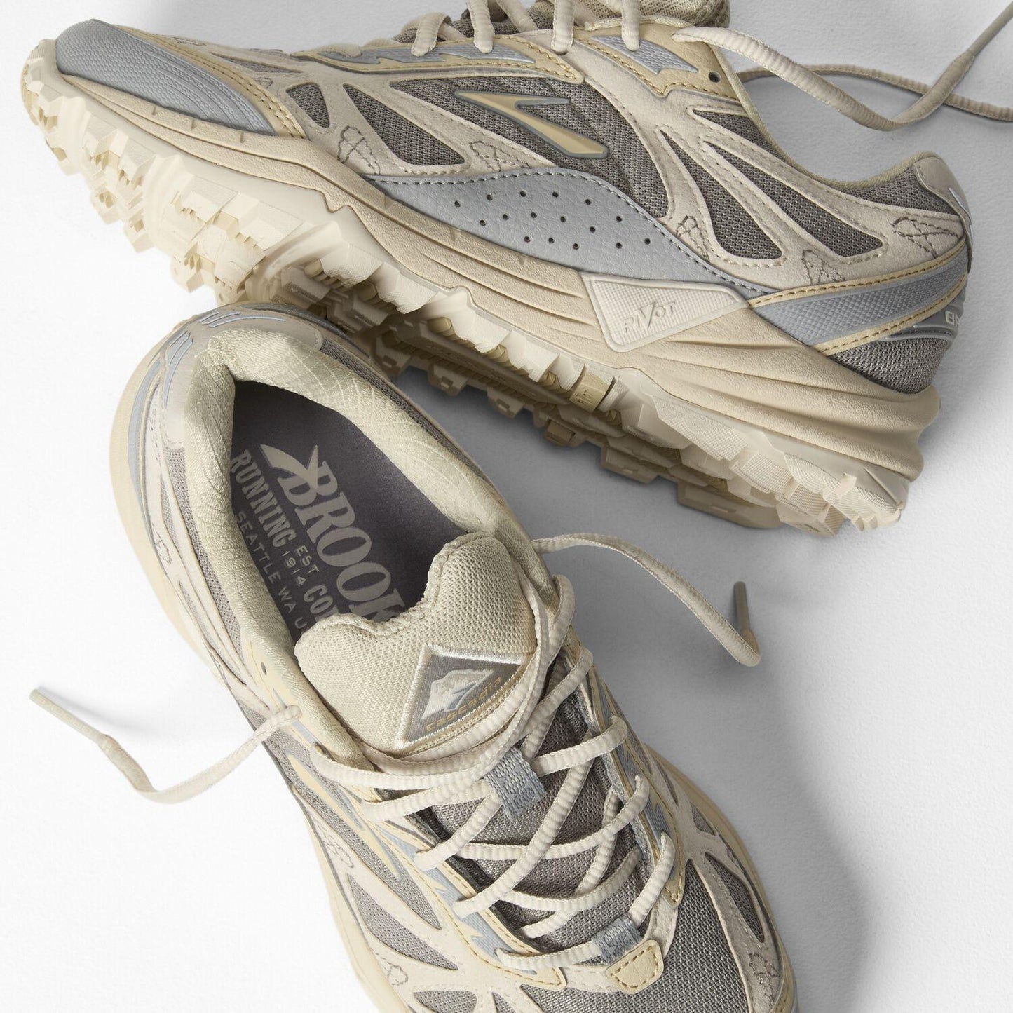 Brooks Running Unisex Cascadia 1