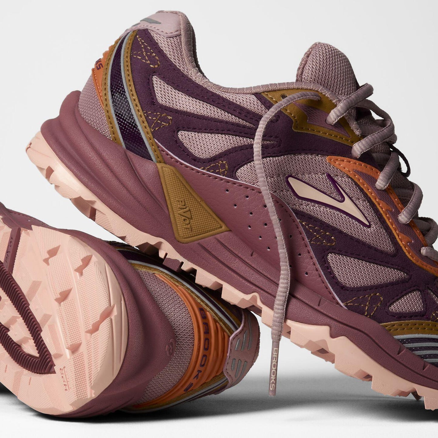 Brooks Running Unisex Cascadia 1