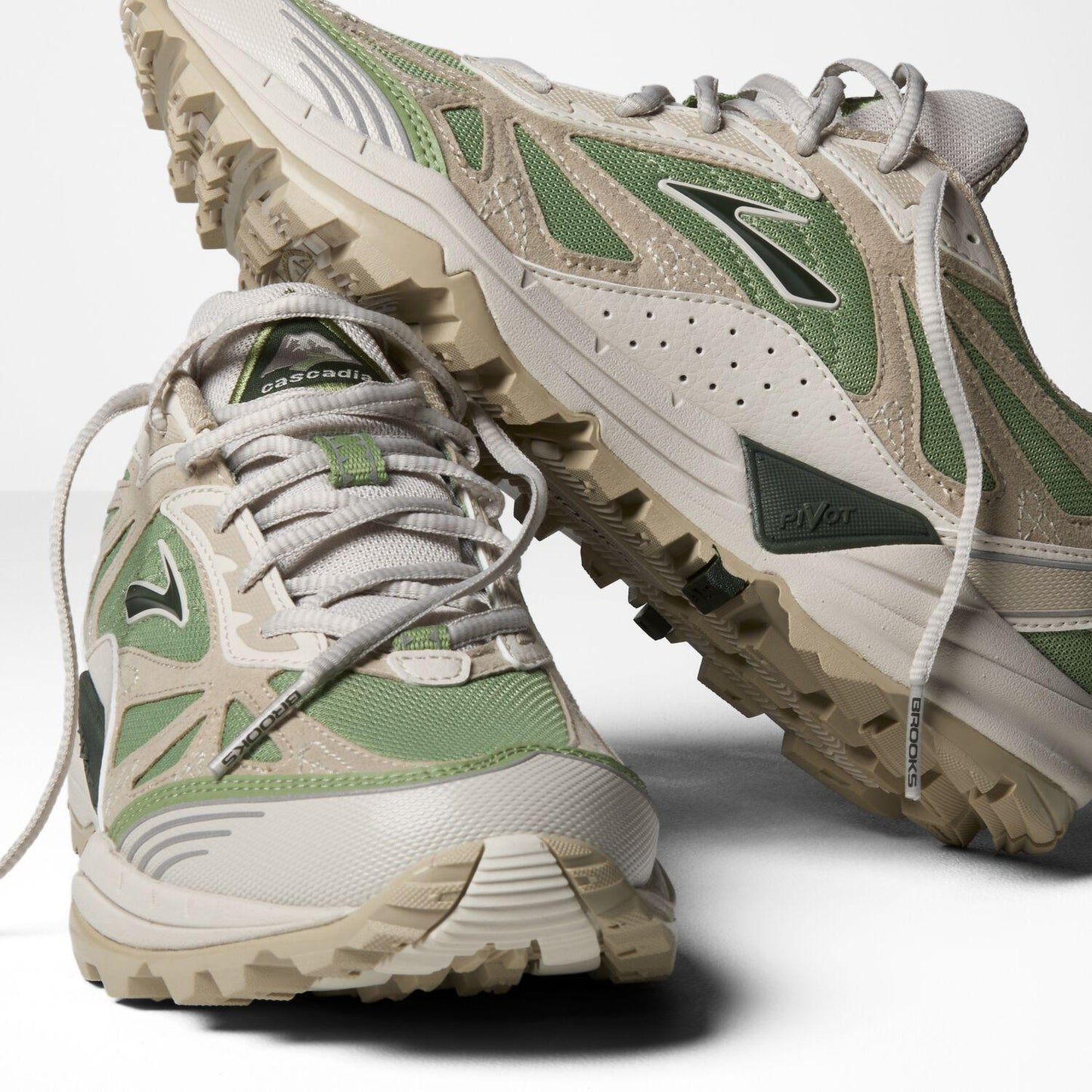 Brooks Running Unisex Cascadia 1
