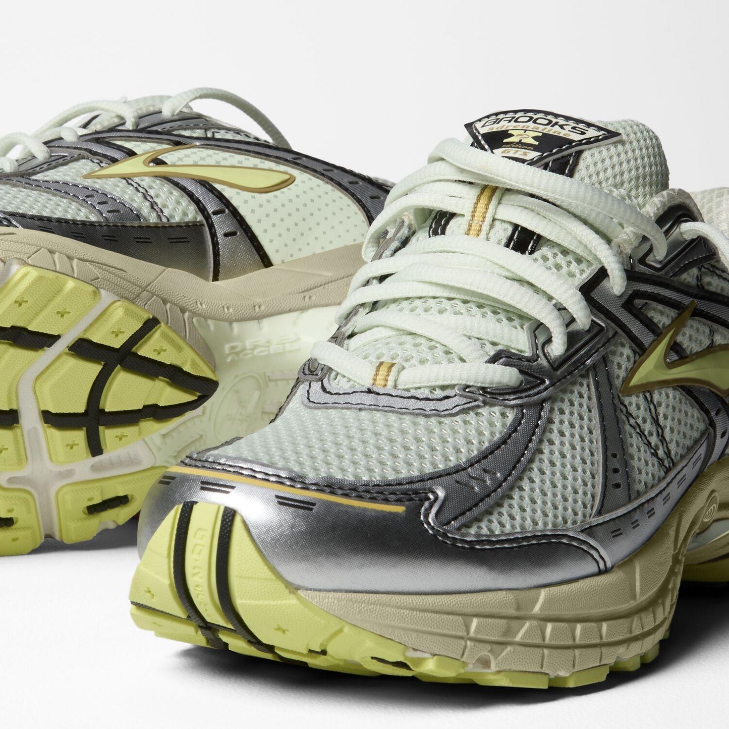 Brooks Running Adrenaline GTS 10