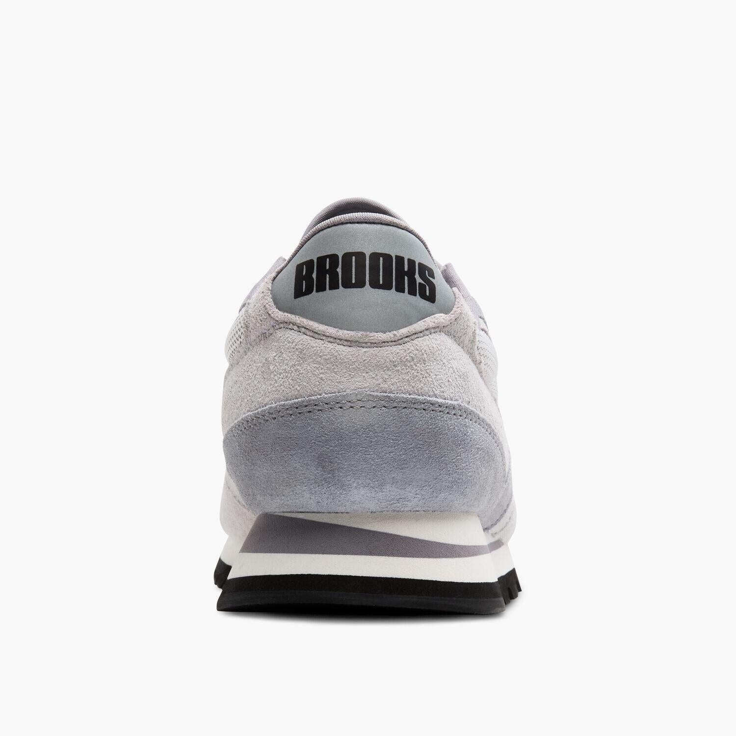 Brooks Running Women's Chariot Shoe