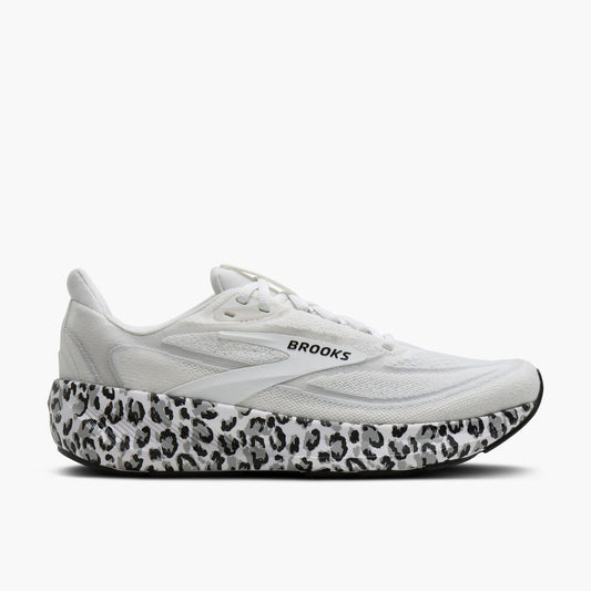 Brooks Running Revel 9