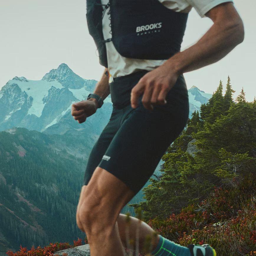 Brooks Running Men's Cascadia Half Tights
