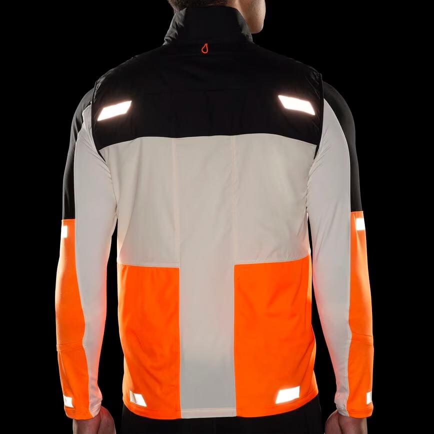 Brooks Running Men's Run Visible Insulated Vest 2.0 | Men's Running Vest